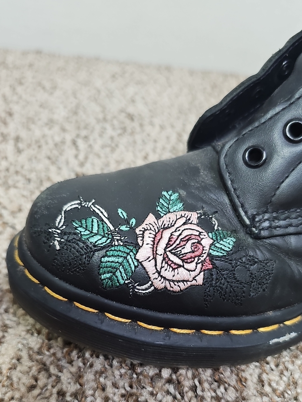 DR. MARTENS VONDA CHAIN II COMBAT BOOTS BFPM-08-076 - Picture 13 of 14